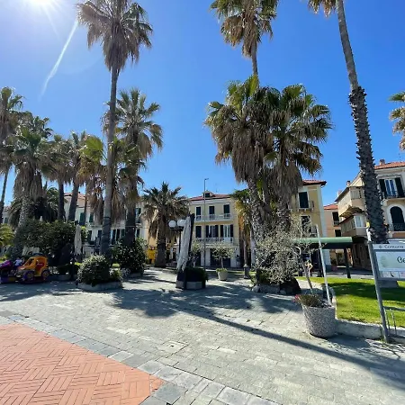 - Garofani Diano Marina
